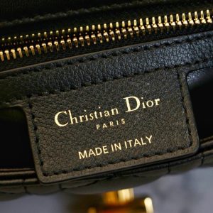 20210407_i1617781716_6422_0_jpg CARO MINI BAG 20 IN BLACK CALFSKIN