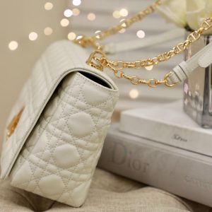 LARGE CARO BAG 28 WHITE CALFSKIN