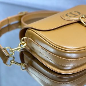 20210421_i1618941928_3081_5_jpg MEDIUM CD BOBBY 22CM BROWN CALFSKIN GOLD HARDWARE