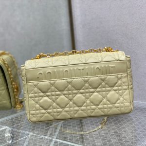 medium caro 25.5 light yellow calfskin