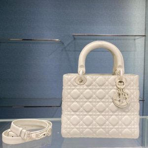 20210523_i1621747849_9539_0_jpg medium lady 24 matte white calfskin matte white hardware