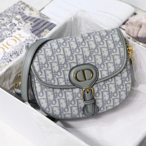 20210620_i1624135663_3836_0_jpg MEDIUM CD BOBBY 22CM GREY OBLIQUE CANVAS GOLD HARDWARE