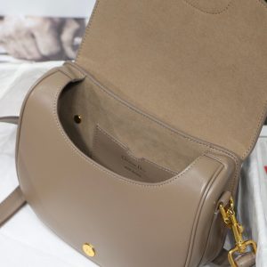 MEDIUM CD BOBBY 22CM DARK BROWN CALFSKIN GOLD HARDWARE