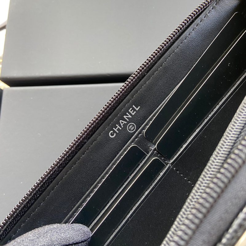 CC Sliver Buckle Boy Zipper Coin Wallet Black Caviar 229743