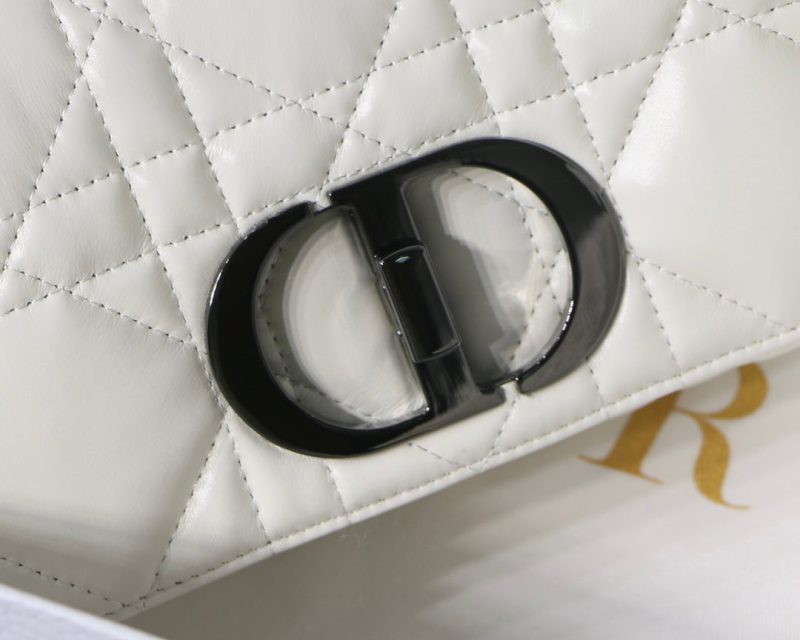 20211010_i1633842202_3435_2_jpg SMALL CARO BAG 20 WHITE CALFSKIN BLACK HARDWARE