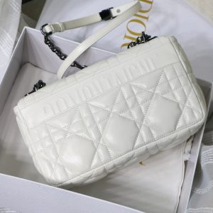 medium caro 25.5 white calfskin black hardware