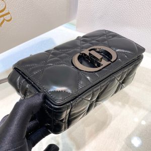 20211012_i1634015273_6197_6_jpg SMALL CARO BAG 20 BLACK MACROCANNAGE CALFSKIN BLACK HARDWARE