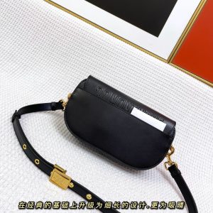 MINI BOBBY EAST-WEST 20 BAG IN BLACK CALFSKIN