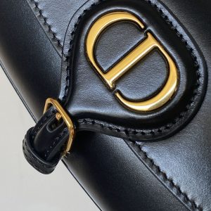 20211109_i1636468035_1881_5_jpg BOBBY EAST-WEST 22 BAG IN BLACK CALFSKIN