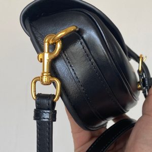 20211109_i1636468035_2767_4_jpg BOBBY EAST-WEST 22 BAG IN BLACK CALFSKIN