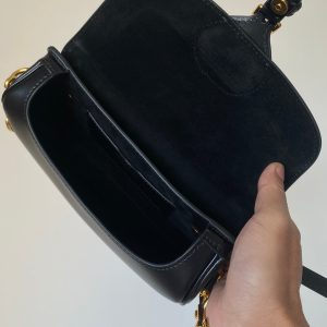 20211109_i1636468035_4353_7_jpg BOBBY EAST-WEST 22 BAG IN BLACK CALFSKIN