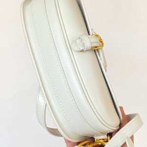 20211109_i1636468773_1193_3_jpg BOBBY EAST-WEST 22 BAG IN WHITE CALFSKIN