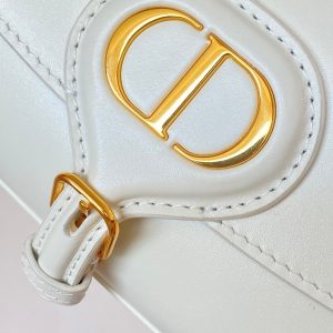 20211109_i1636468773_1749_5_jpg BOBBY EAST-WEST 22 BAG IN WHITE CALFSKIN