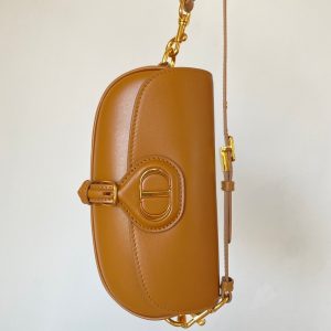 20211109_i1636468989_6979_1_jpg BOBBY EAST-WEST 22 BAG IN CHOCOLATE BROWN CALFSKIN