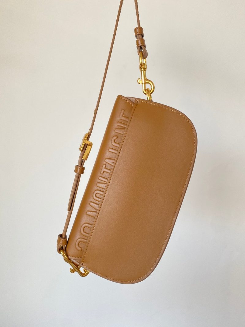 20211109_i1636468989_9159_2_jpg BOBBY EAST-WEST 22 BAG IN CHOCOLATE BROWN CALFSKIN