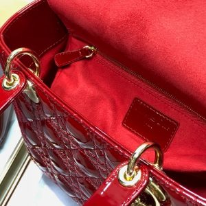 20211123_i1637652314_692_8_jpg medium lady 24 dark red patent calfskin