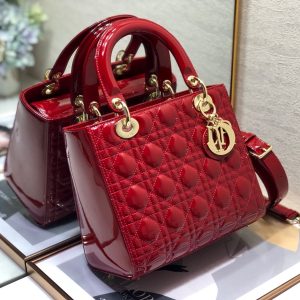 20211123_i1637652314_8299_1_jpg medium lady 24 dark red patent calfskin