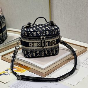 CROSSBODY MINI 18 VANITY CASE IN BLACK MONOGRAM OBLIQUE JACQUARD