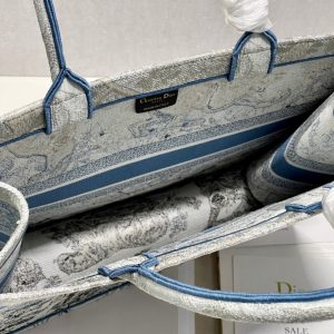 Large CD Book Tote 42cm Gradient Blue Tiger