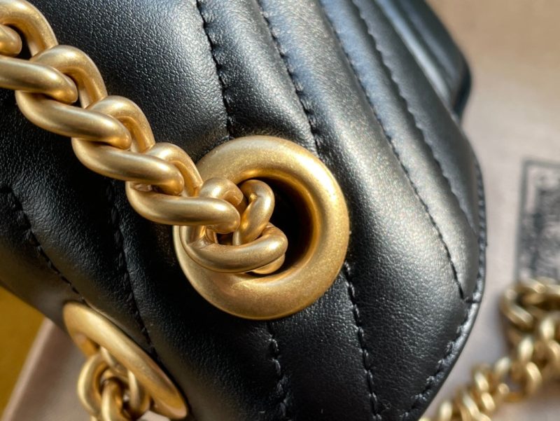 20211208_i1638961462_8632_5_jpg GG MARMONT MATELASSÉ LARGE 26 BAG BLACK CALFSKIN