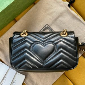 20211208_i1638962226_315_1_jpg GG MARMONT MATELASSÉ SMALL 22 BAG BLACK CALFSKIN