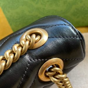 20211208_i1638962226_7020_5_jpg GG MARMONT MATELASSÉ SMALL 22 BAG BLACK CALFSKIN