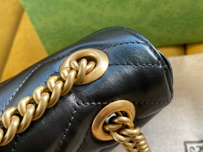 20211208_i1638962226_7020_5_jpg GG MARMONT MATELASSÉ SMALL 22 BAG BLACK CALFSKIN