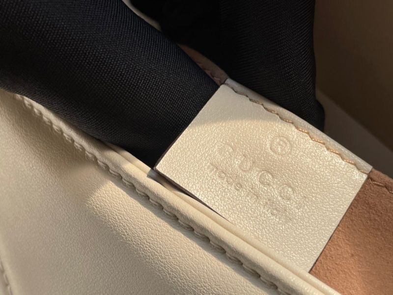 20211208_i1638962539_9402_8_jpg GG MARMONT MATELASSÉ SMALL 22 BAG WHITE CALFSKIN