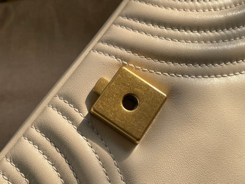 20211208_i1638962539_9450_6_jpg GG MARMONT MATELASSÉ SMALL 22 BAG WHITE CALFSKIN