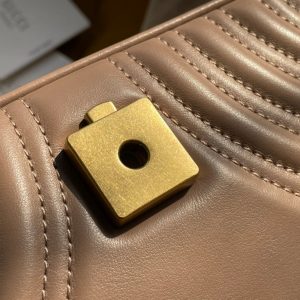 20211208_i1638962666_1191_5_jpg GG MARMONT MATELASSÉ SMALL 22 BAG BEIGE CALFSKIN