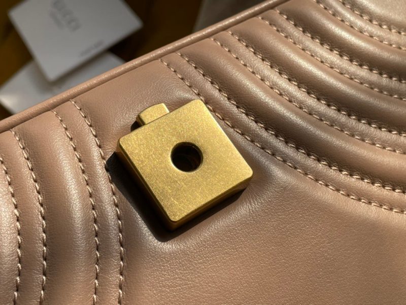 20211208_i1638962666_1191_5_jpg GG MARMONT MATELASSÉ SMALL 22 BAG BEIGE CALFSKIN