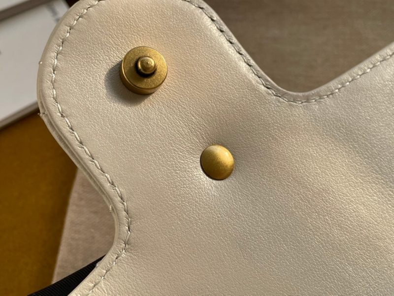 20211208_i1638963444_5455_7_jpg GG MARMONT MINI 16 BAG IN WHITE CALFSKIN