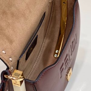 20220103_i1641194443_9616_8_jpg MOONLIGHT 19 IN WINE RED SMOOTH CALFSKIN GOLD HARDWARE