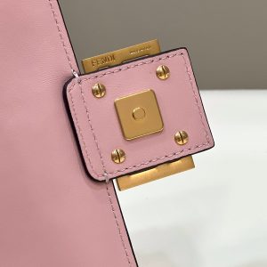 Baguette 27cm Pink Lambskin Gold Hardware