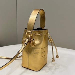 20220315_i1647326946_2169_2_jpg MON TRESOR 18 IN GOLD METALLIC CALFSKIN