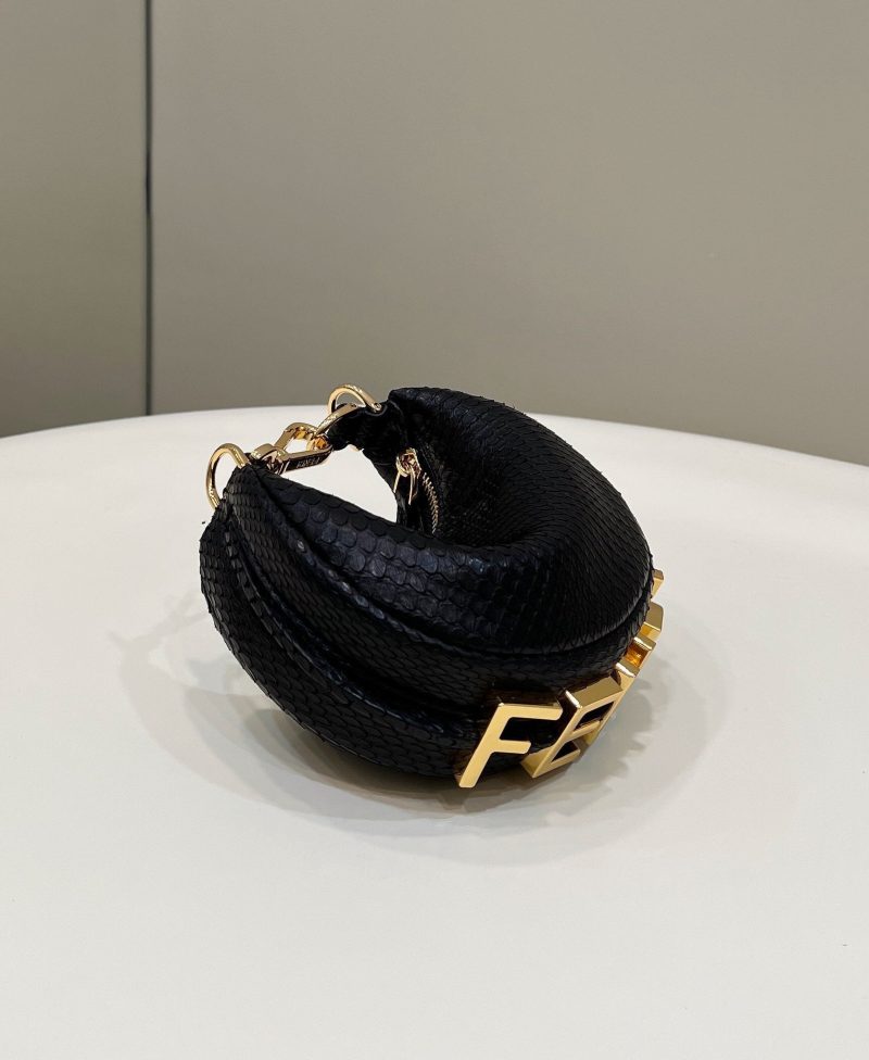 FendiIGRAPHY MINI 16 BAG IN BLACK CALFSKIN GOLD HARDWARE