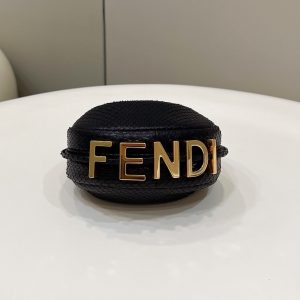 FendiIGRAPHY MINI 16 BAG IN BLACK CALFSKIN GOLD HARDWARE