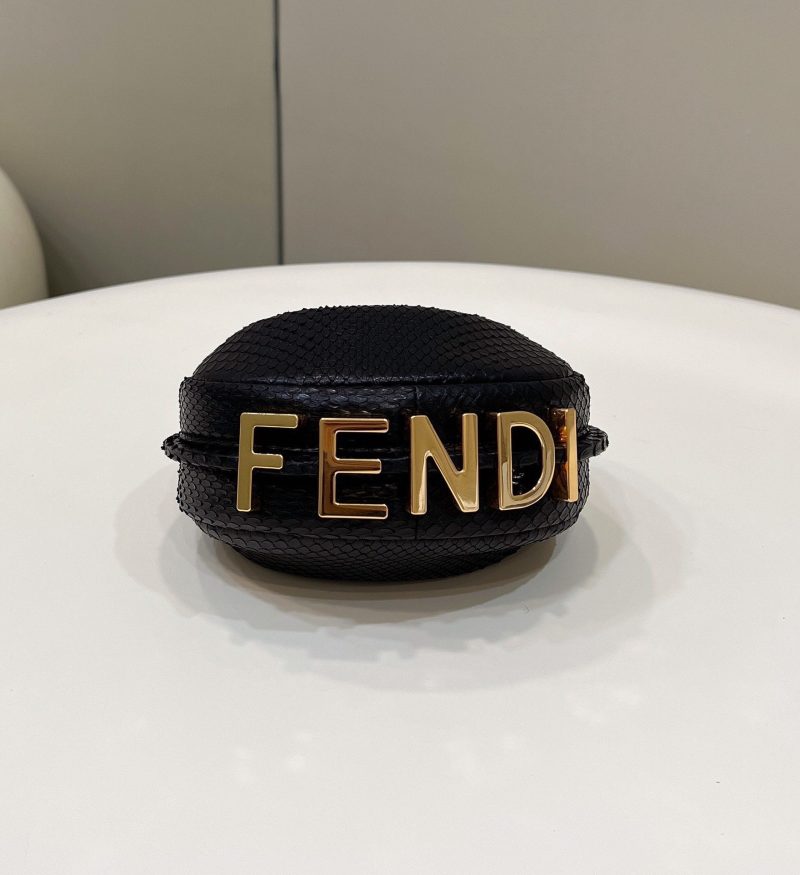 FendiIGRAPHY MINI 16 BAG IN BLACK CALFSKIN GOLD HARDWARE