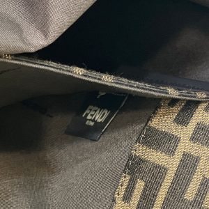 FendiI TOTE 41 BAG IN BROWN MIX BLACK MONOGRAM CANVAS GOLD HARDWARE