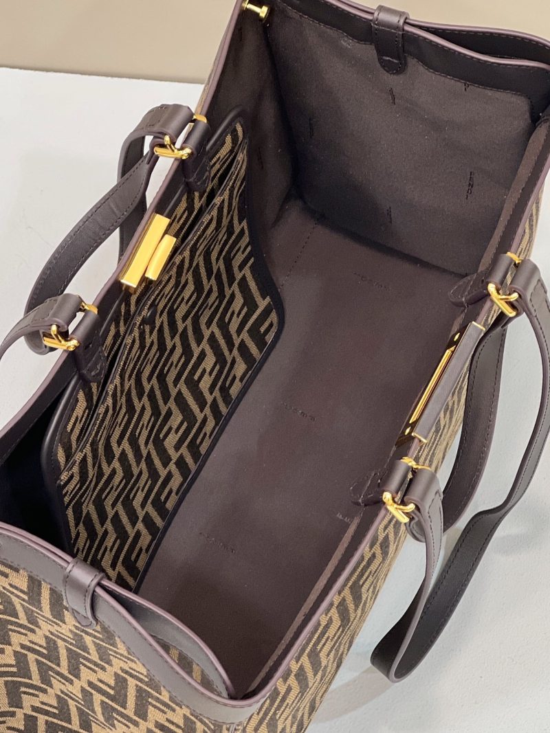 FendiI TOTE 41 BAG IN BROWN MIX BLACK MONOGRAM CANVAS GOLD HARDWARE