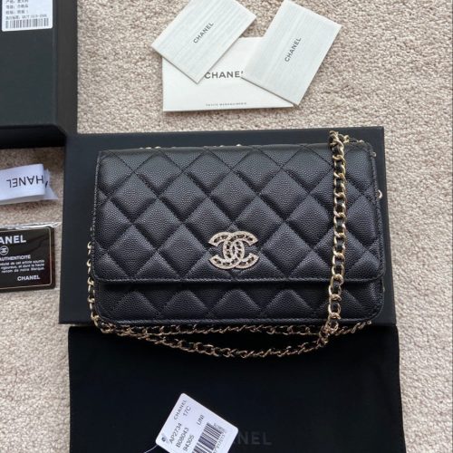 20220422_i1650599640_8675_0_jpg CC Classic Woc 20cm Black Grained Calfskin Diamond Gold Hardware