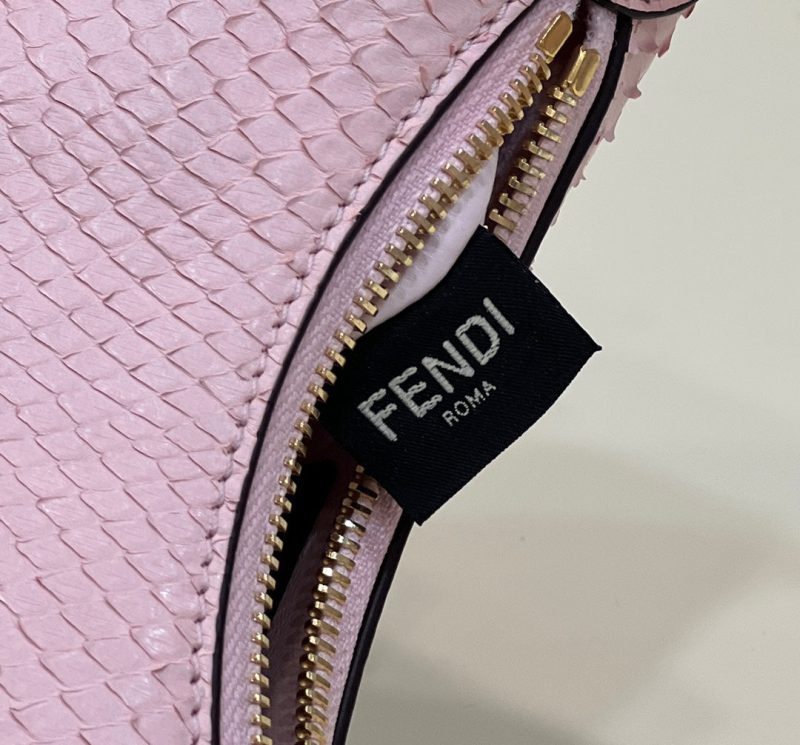FendiIGRAPHY MINI 16 BAG IN LIGHT PINK CALFSKIN GOLD HARDWARE