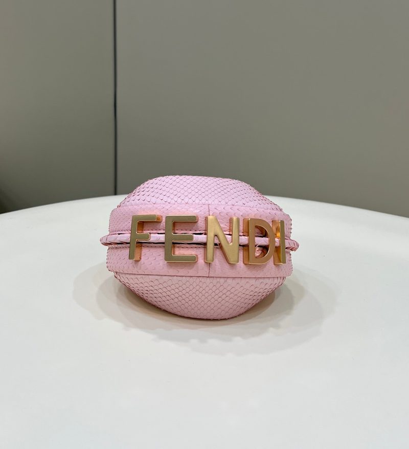 FendiIGRAPHY MINI 16 BAG IN LIGHT PINK CALFSKIN GOLD HARDWARE