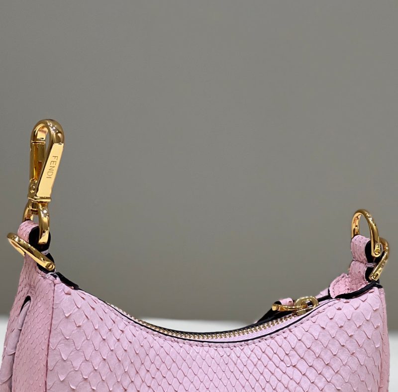 FendiIGRAPHY MINI 16 BAG IN LIGHT PINK CALFSKIN GOLD HARDWARE