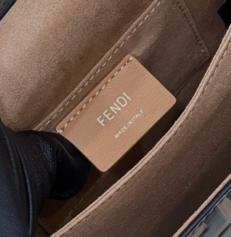 FendiI KANI 19 BAG IN BLACK MIX CHOCOLATE BROWN CALFSKIN WITH GOLD HARDWARE