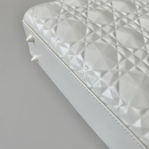 SMALL LADY 20 WHITE LAMBSKIN DIAMOND MOTIF