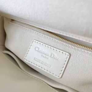 SMALL LADY 20 WHITE LAMBSKIN DIAMOND MOTIF