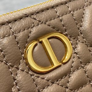 cd large caro daily beige calfskin pouch