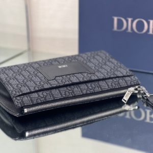 SADDLE 28 BAG IN BLACK OBLIQUE JACQUARD