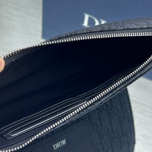 SADDLE 28 BAG IN BLACK OBLIQUE JACQUARD